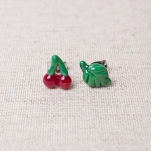 Kleine Ohrstecker Kirsche mit Blatt