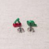 Kleine Ohrstecker Kirsche mit Blatt – Bild 3